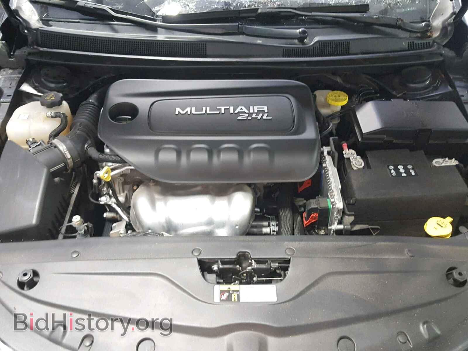 2016 CHRYSLER 200 - VIN: 1C3CCCAB4GN189565 - Photo 7