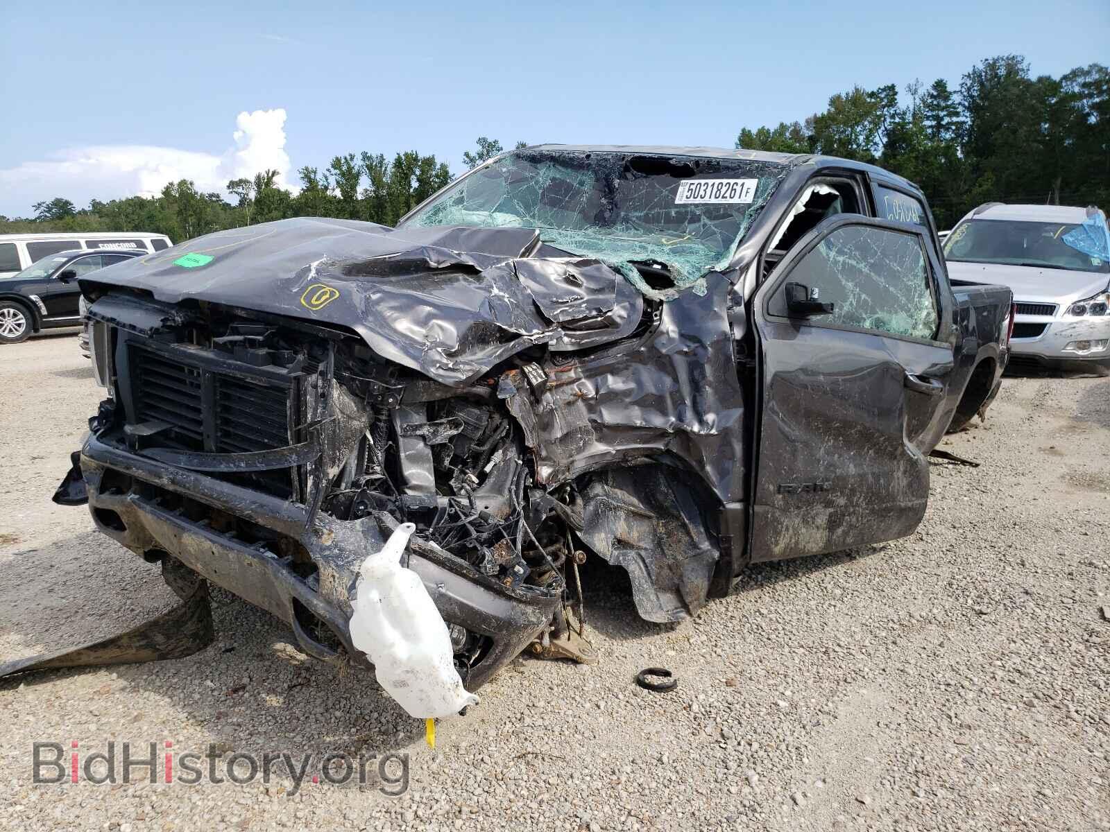 2021 RAM 1500 - VIN: 1C6SRFFT0MN675947 - Photo 2