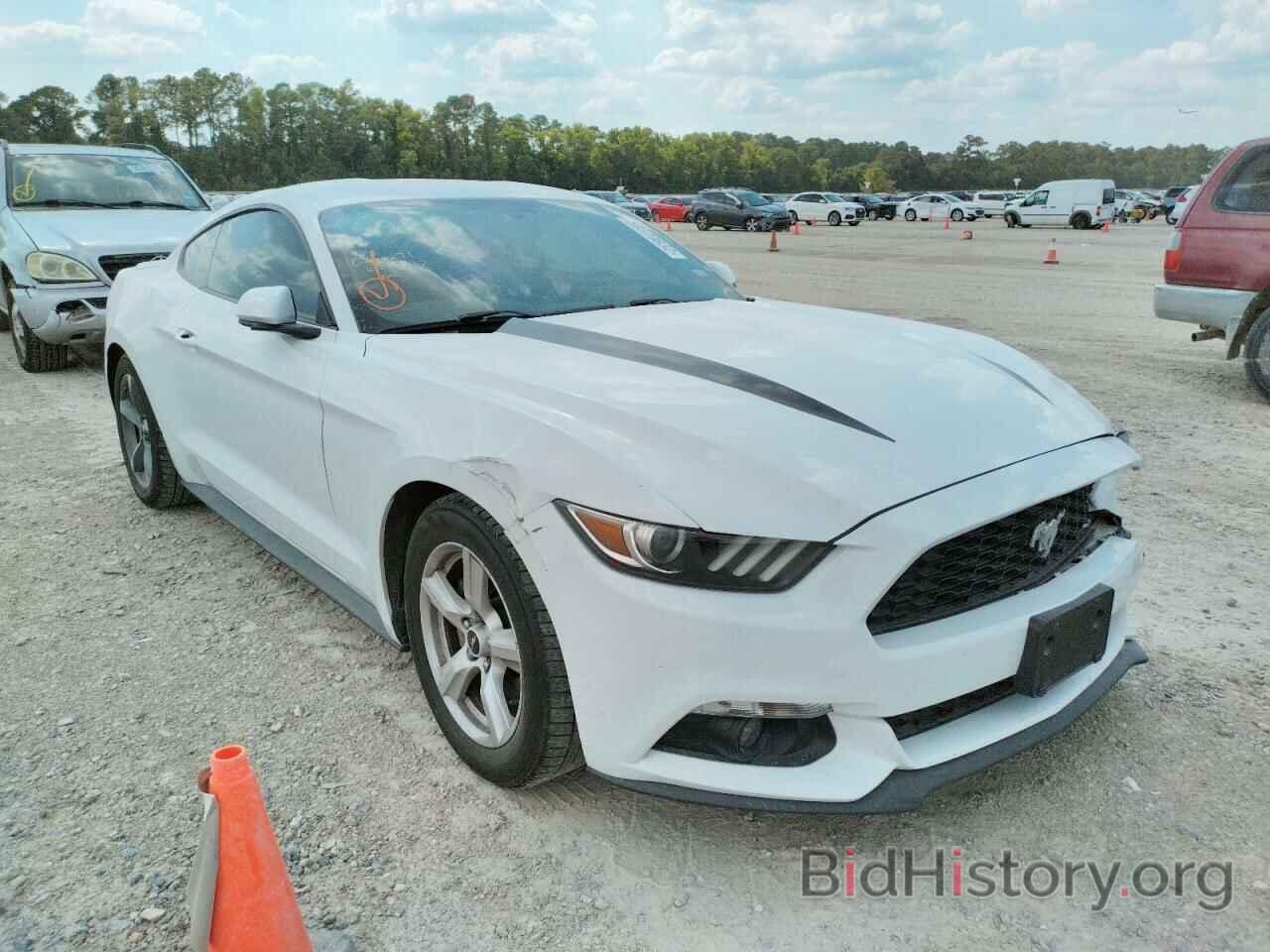 Photo 1FA6P8TH1H5256593 - FORD MUSTANG 2017