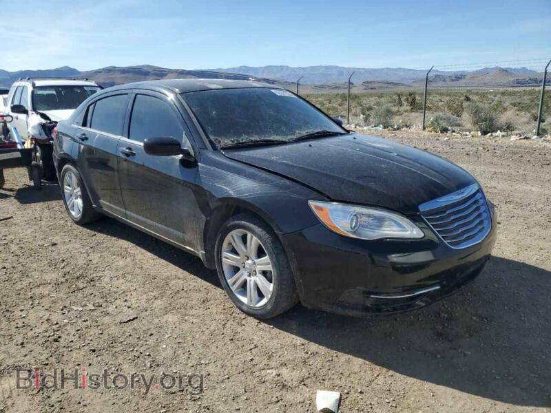 2011 Chrysler 200 (VIN 1C3BC1FG5BN568524) — photo 4 of 12