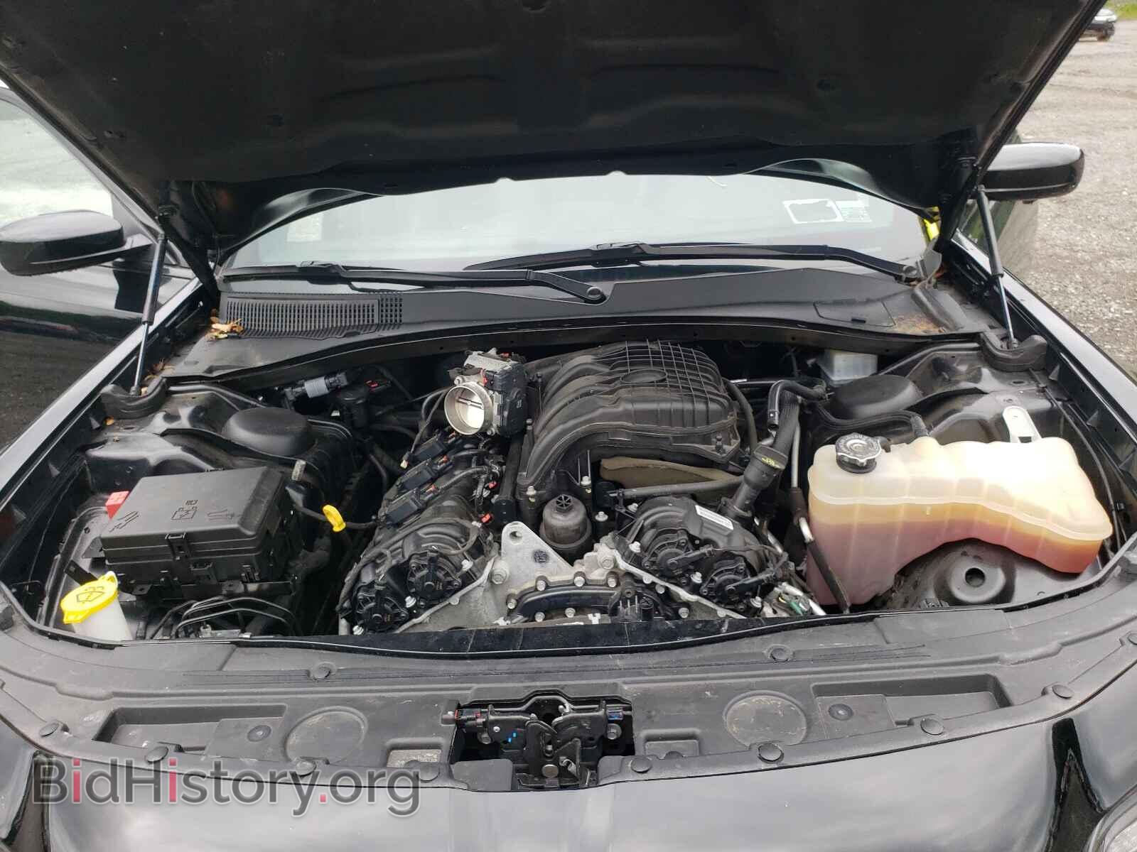 2019 CHRYSLER 300 - VIN: 2C3CCAGG6KH632100 - Фото 5