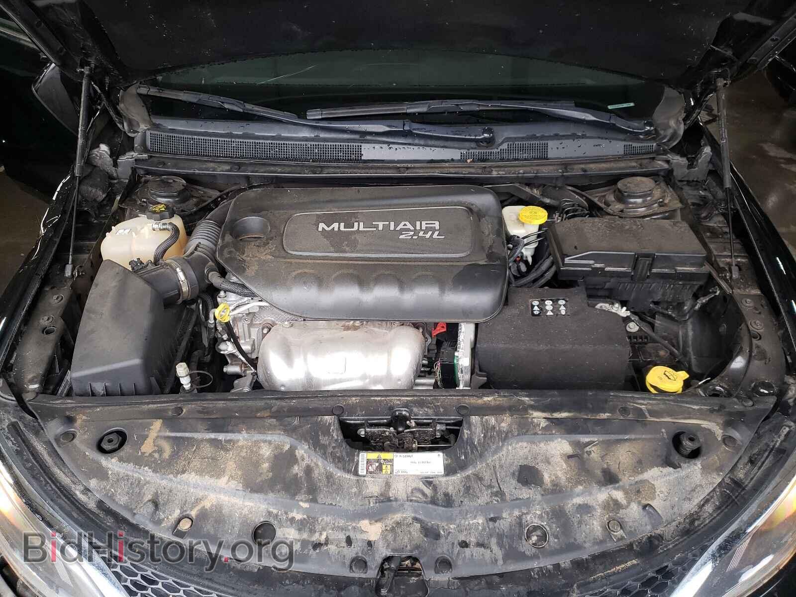 2016 CHRYSLER 200 - VIN: 1C3CCCAB7GN173280 - Фото 7