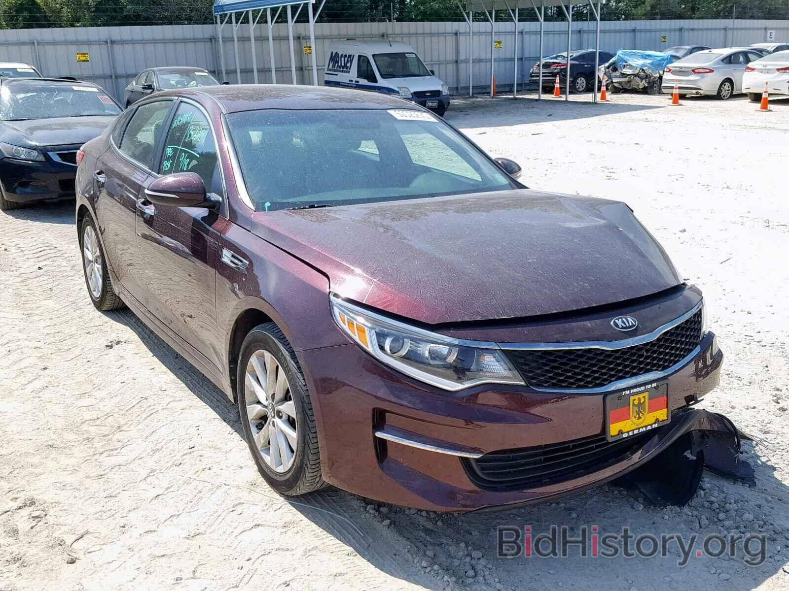 Photo 5XXGT4L30HG121737 - KIA OPTIMA LX 2017