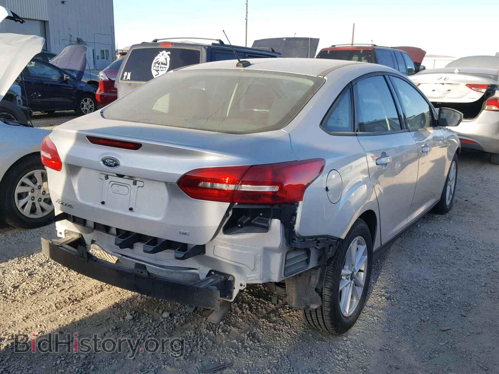 2016 FORD FOCUS - VIN: 1FADP3F26GL297555 - Photo 4