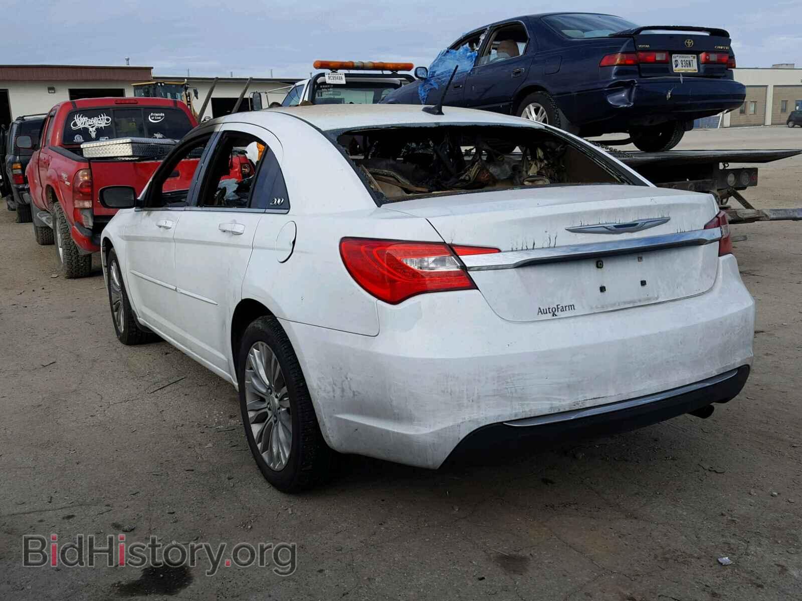 2012 CHRYSLER 200 - VIN: 1C3CCBAB1CN190712 - Фото 3