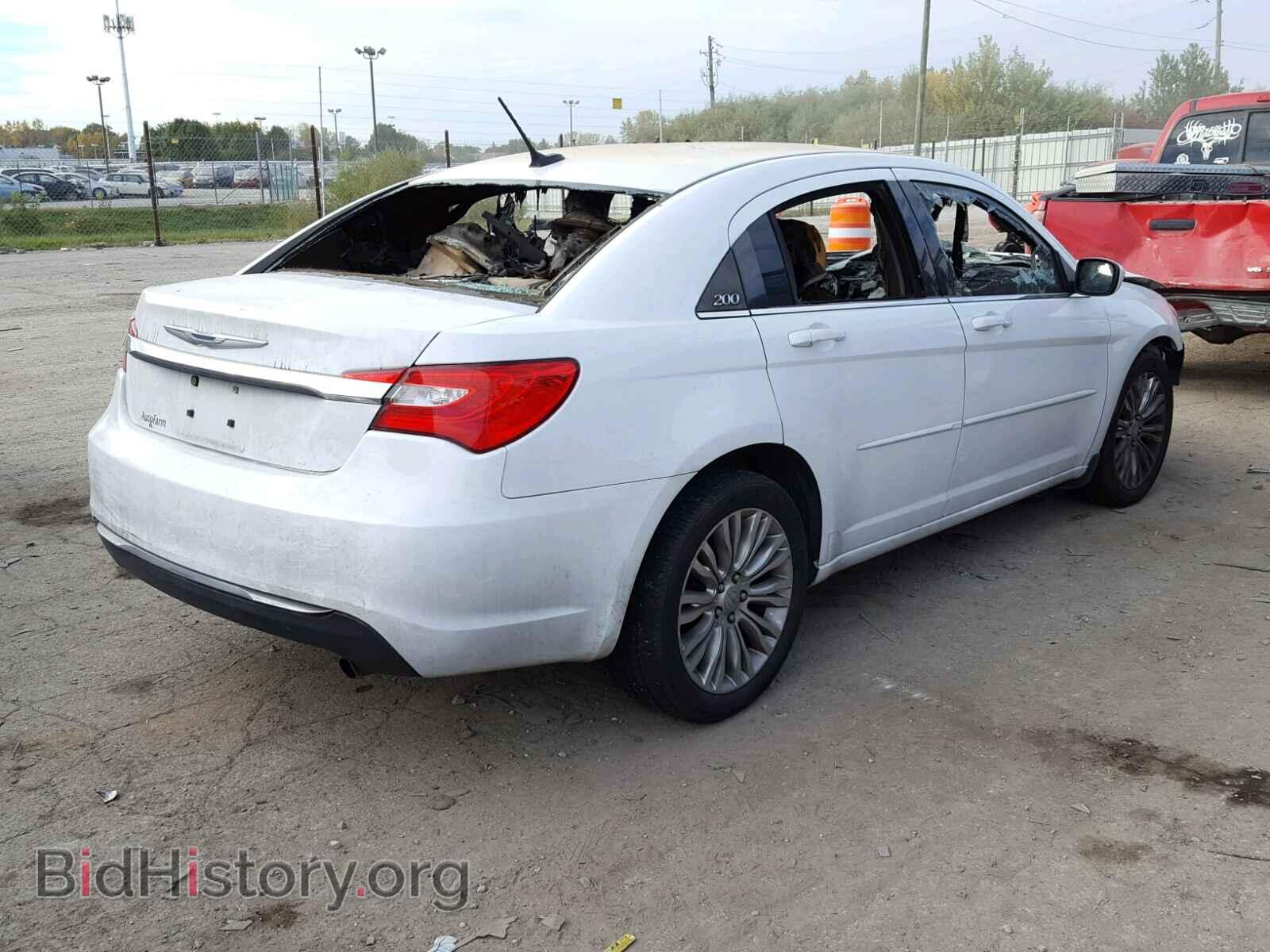 2012 CHRYSLER 200 - VIN: 1C3CCBAB1CN190712 - Фото 4
