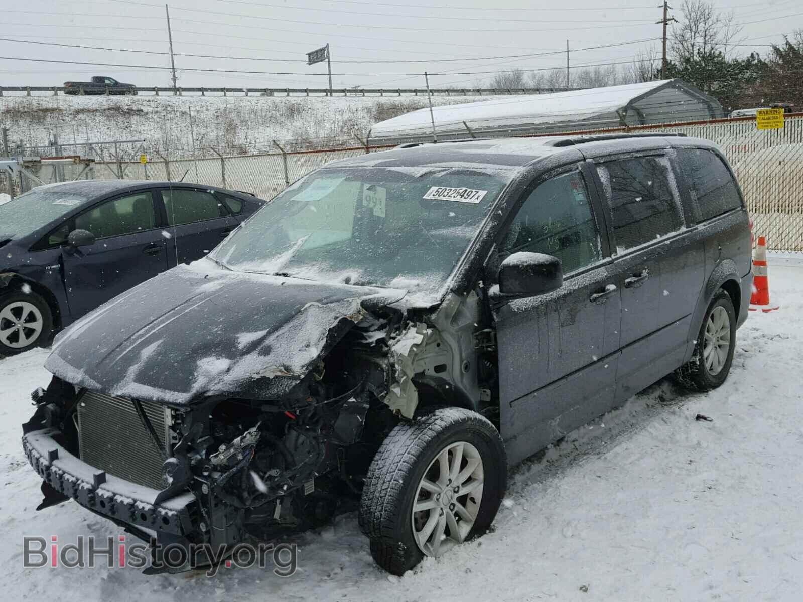 2013 DODGE CARAVAN - VIN: 2C4RDGCG0DR687103 - Фото 2