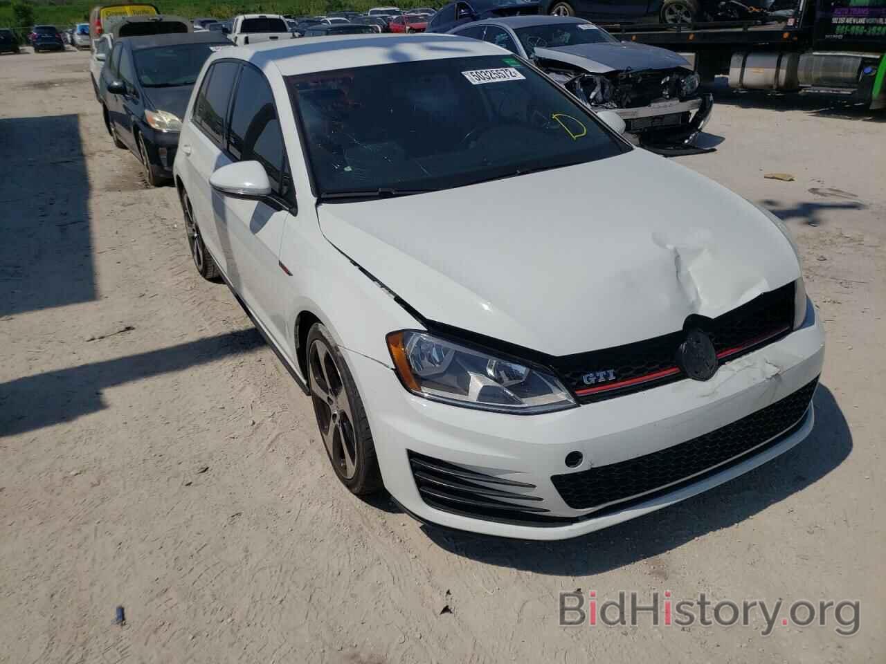 Photo 3VW5T7AU2HM030274 - VOLKSWAGEN GTI 2017