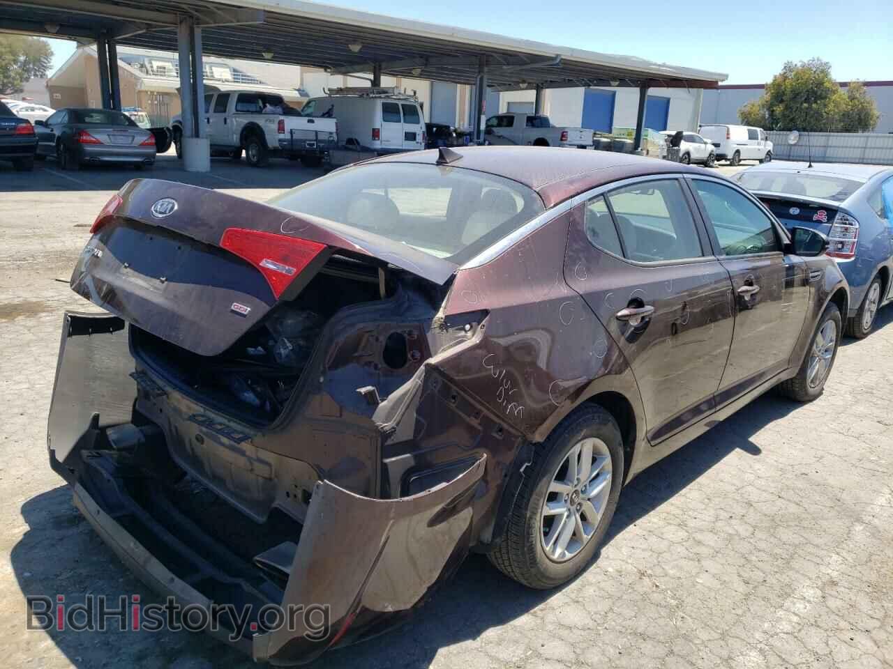 2011 KIA OPTIMA - VIN: KNAGM4A75B5165910 - Фото 4