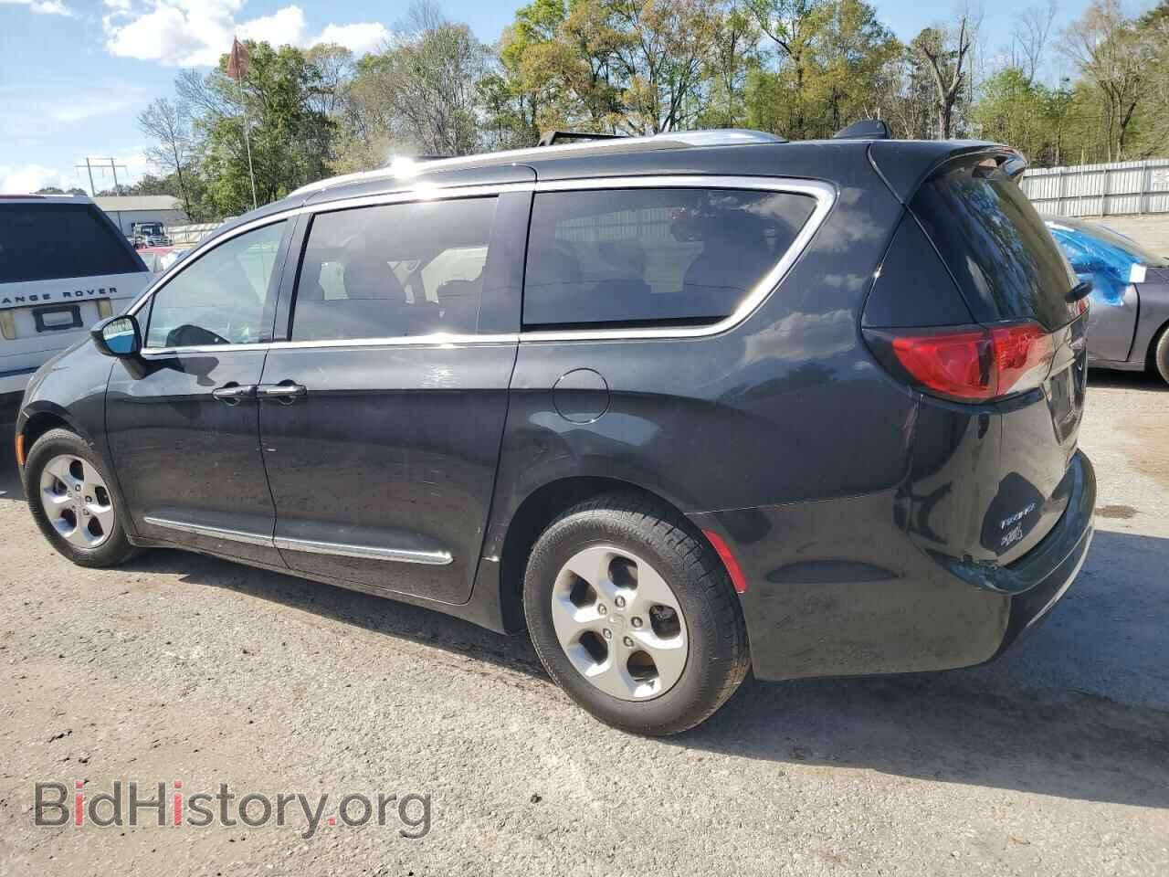 2017 CHRYSLER PACIFICA - VIN: 2C4RC1EG4HR759763 - Photo 2