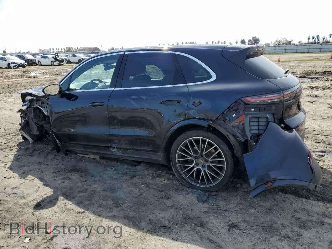 2020 PORSCHE CAYENNE - VIN: WP1AA2AY7LDA05290 - Фото 2