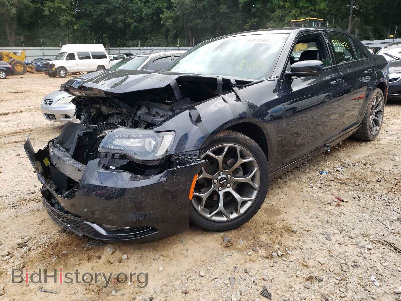 2016 CHRYSLER 300 - VIN: 2C3CCABG8GH198311 - Фото 2