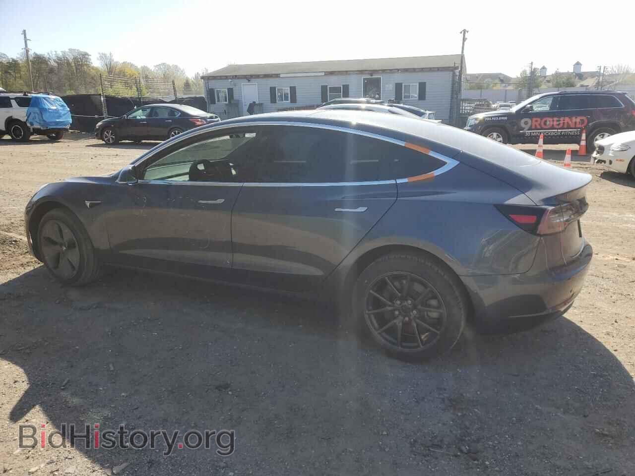 2019 TESLA MODEL 3 - VIN: 5YJ3E1EAXKF410928 - Photo 2