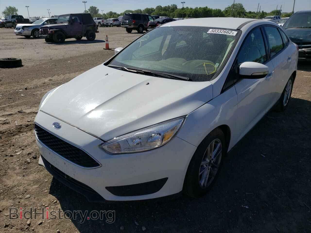 2017 FORD FOCUS - VIN: 1FADP3F29HL217943 - Фото 2