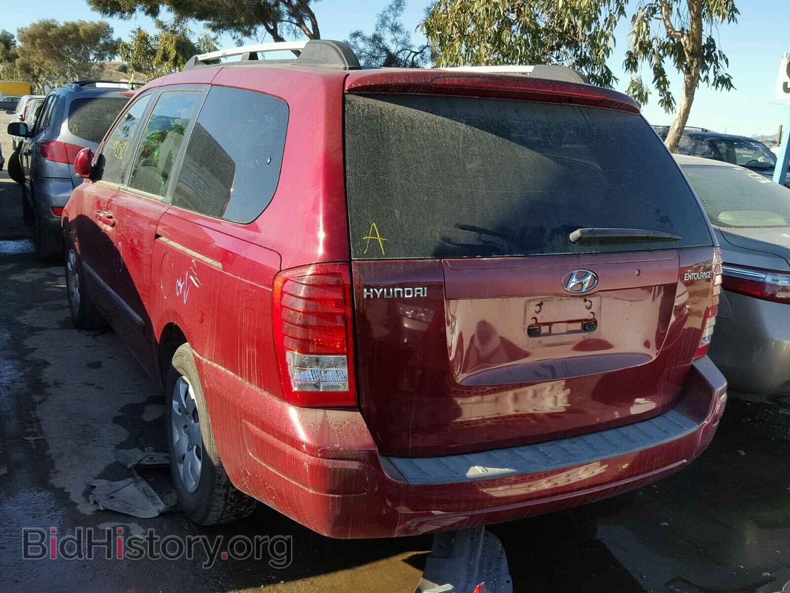 2007 HYUNDAI ENTOURAGE - VIN: KNDMC233476019278 - Фото 3