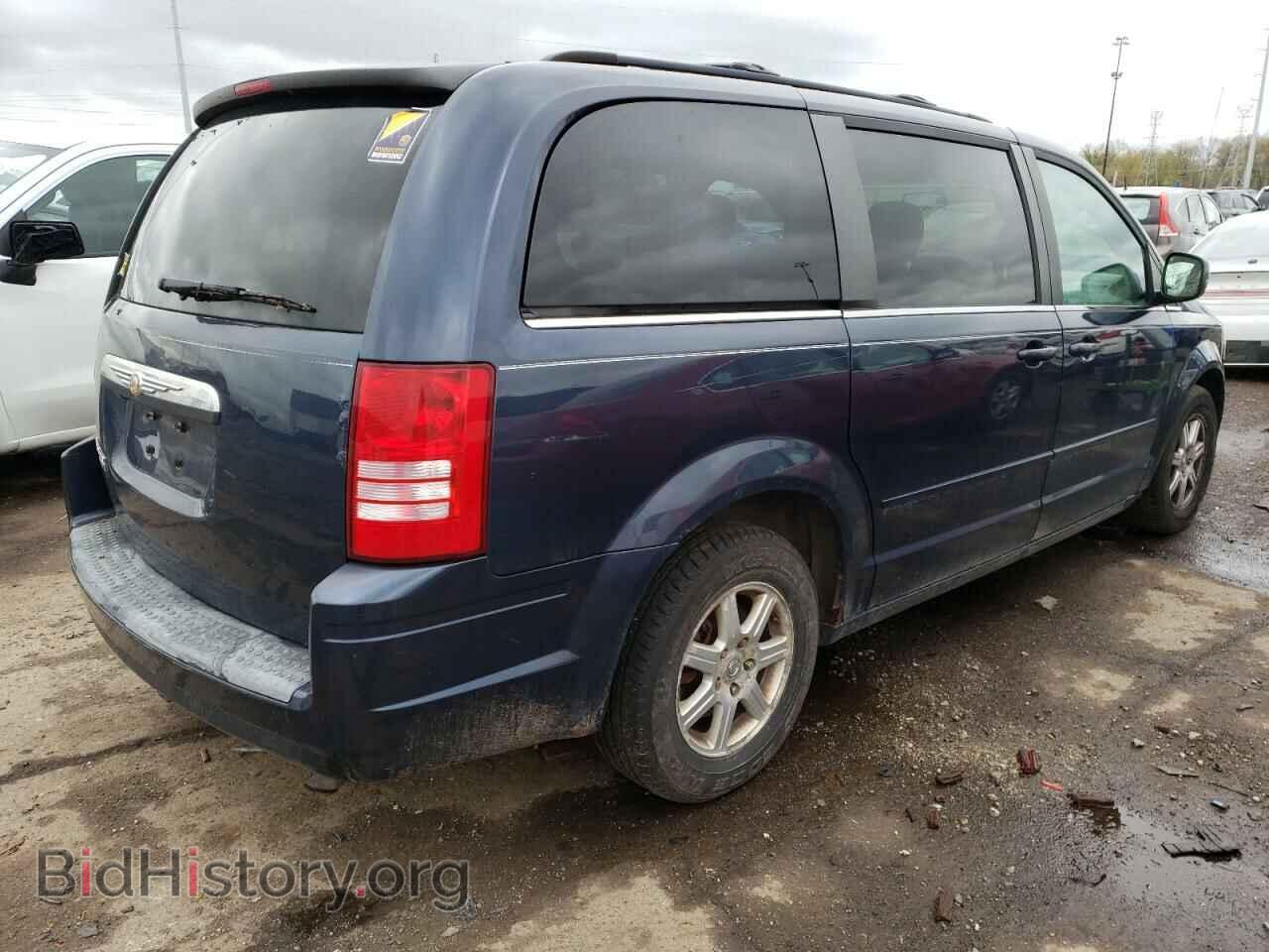 2008 CHRYSLER MINIVAN - VIN: 2A8HR54PX8R721515 - Фото 3