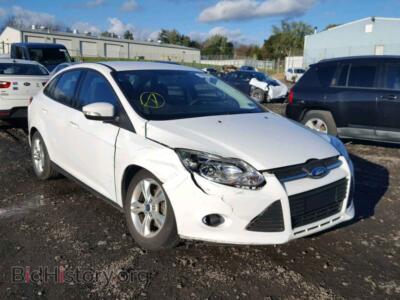 2013 Ford FOCUS SE, white — VIN 1FADP3F23DL360915, Copart