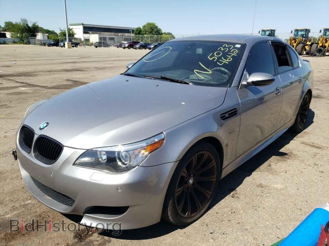2006 BMW M5 - VIN: WBSNB93586B582026 - Фото 2