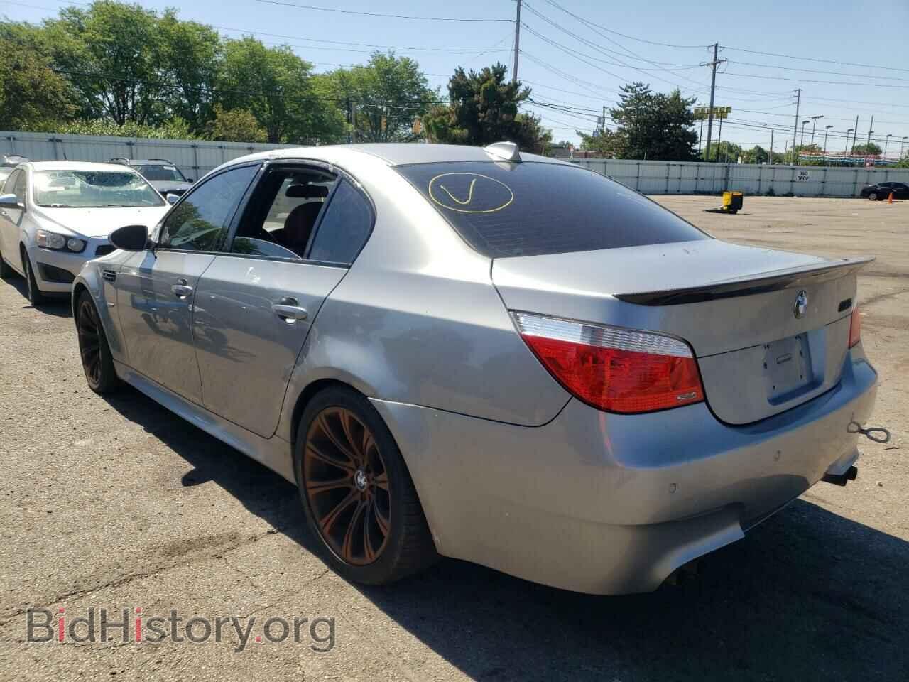 2006 BMW M5 - VIN: WBSNB93586B582026 - Фото 3