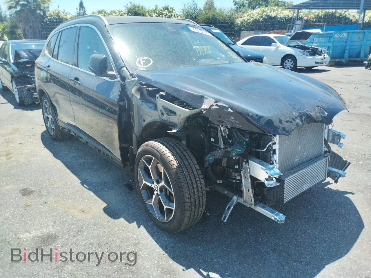 Photo WBXHT3C50K3H33997 - BMW X1 2019