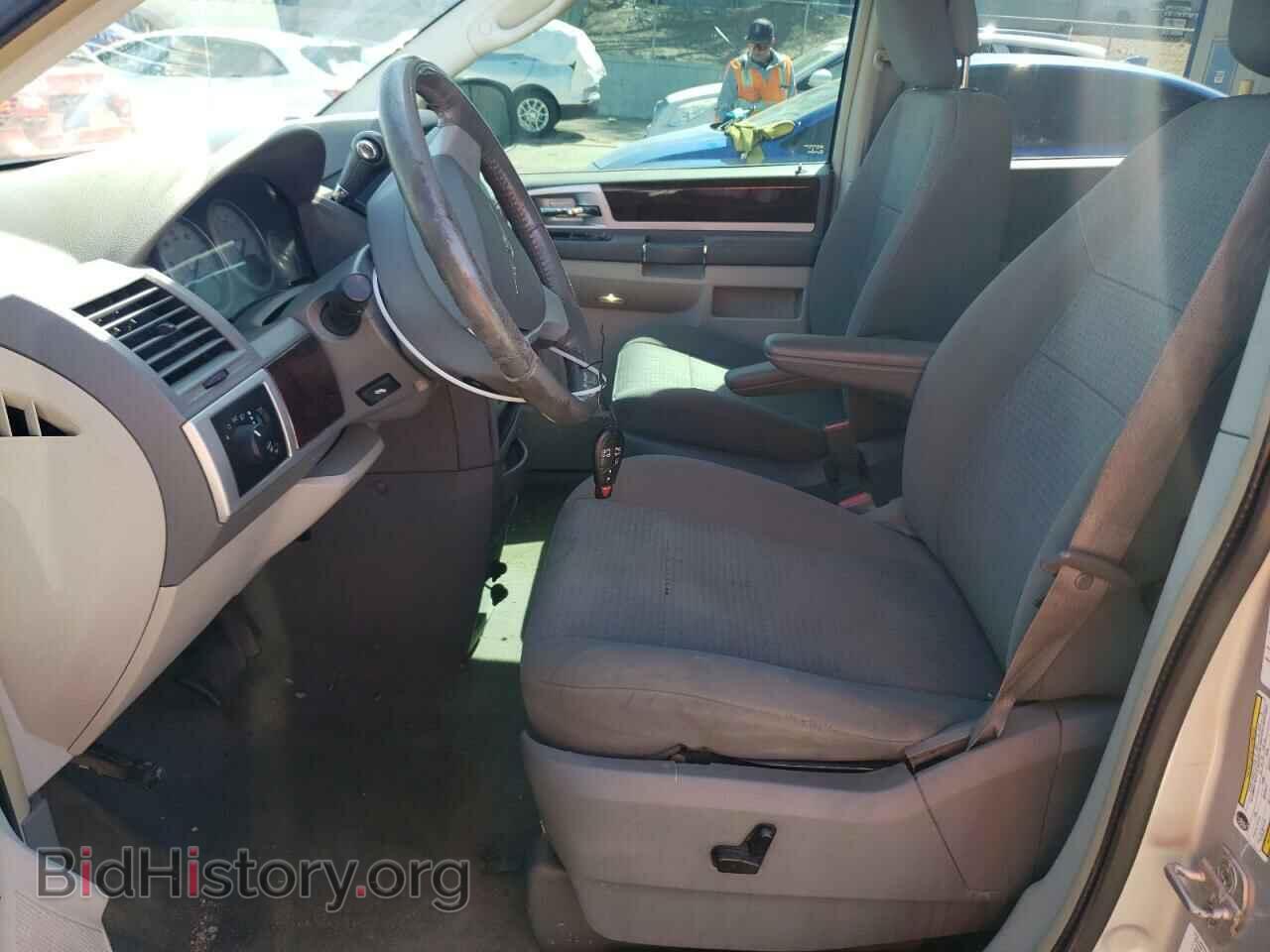 2010 CHRYSLER MINIVAN - VIN: 2A4RR5D11AR369772 - Фото 7