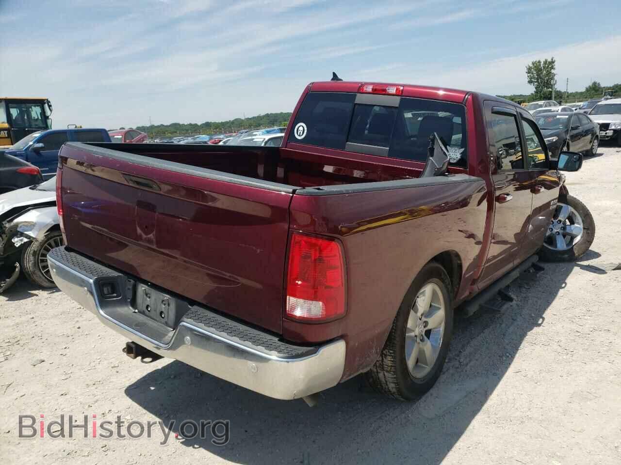 2017 RAM 1500 - VIN: 1C6RR7LG2HS600704 - Photo 4