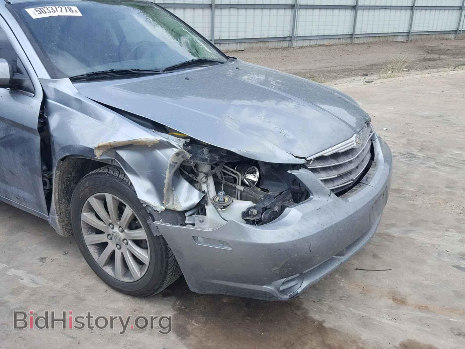 2010 CHRYSLER SEBRING - VIN: 1C3CC5FB3AN154334 - Фото 9
