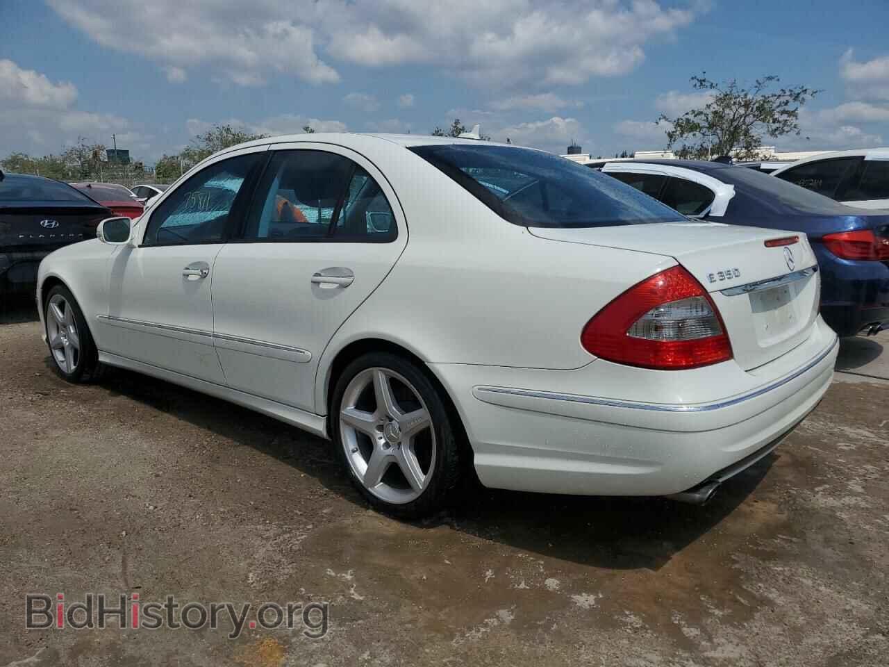 2009 MERCEDES-BENZ E-CLASS - VIN: WDBUF56X89B363051 - Фото 2