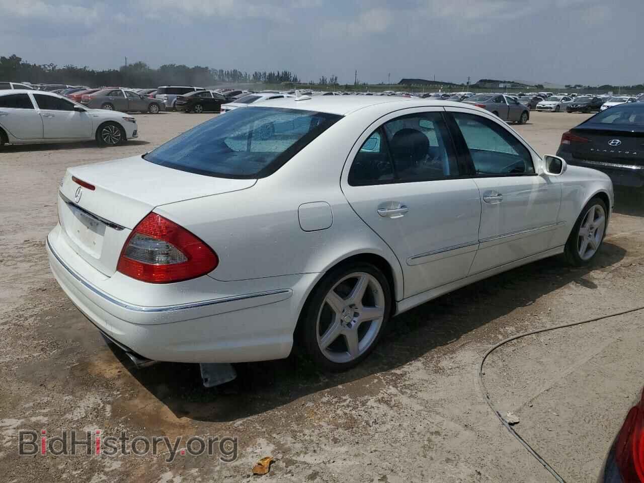 2009 MERCEDES-BENZ E-CLASS - VIN: WDBUF56X89B363051 - Фото 3