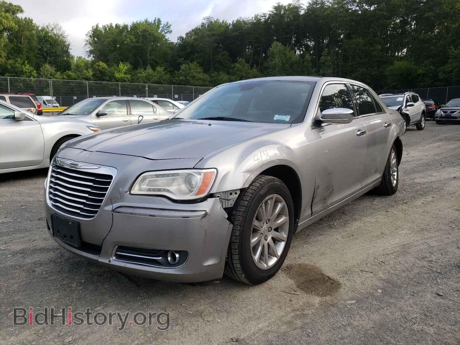 2011 CHRYSLER 300 - VIN: 2C3CA5CG6BH522053 - Фото 2