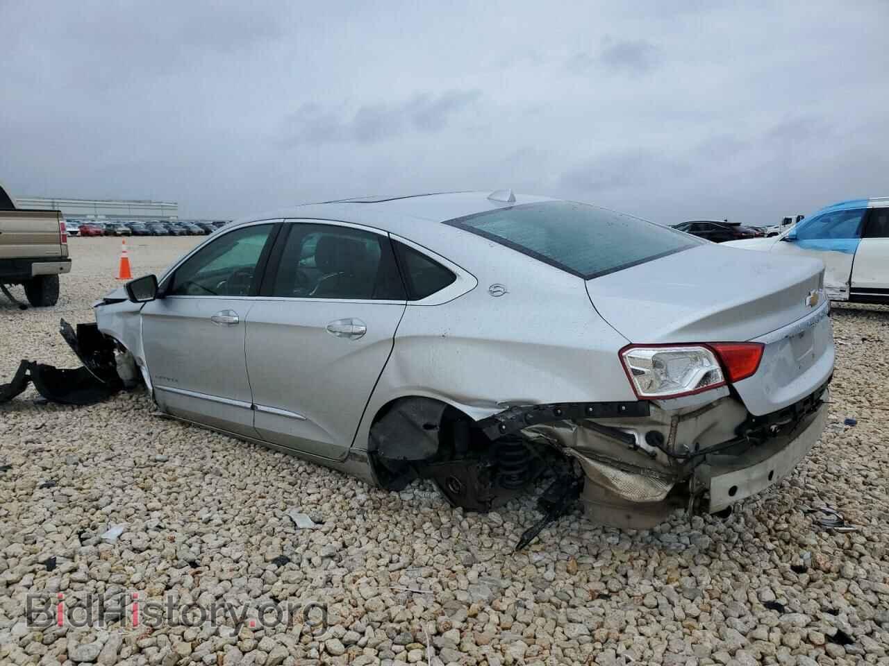 2014 CHEVROLET IMPALA - VIN: 2G1155S38E9108818 - Фото 2