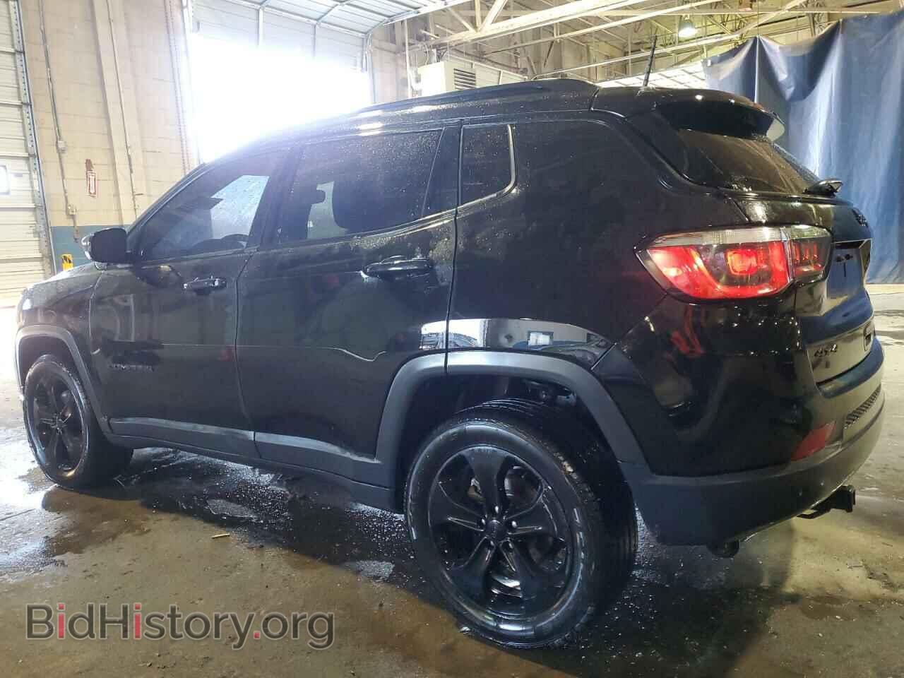 2018 JEEP COMPASS - VIN: 3C4NJDBB0JT394855 - Фото 2