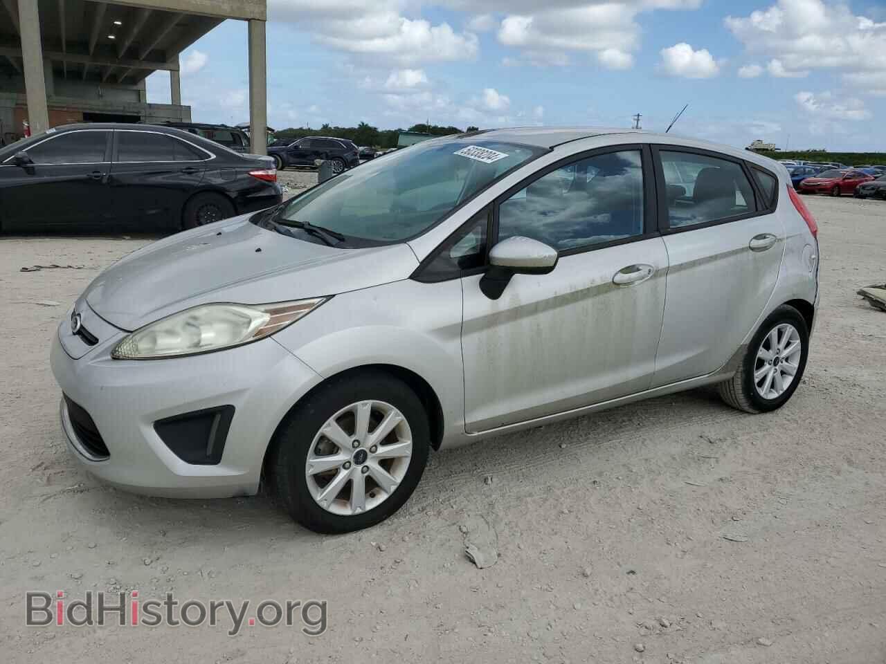 Фотография 3FADP4EJ2BM142071 - FORD FIESTA 2011