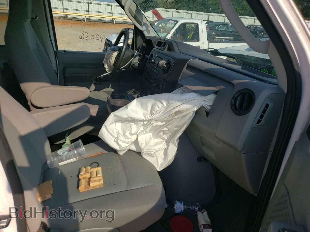 2010 FORD ECONOLINE - VIN: 1FBNE3BL5ADA50018 - Photo 5