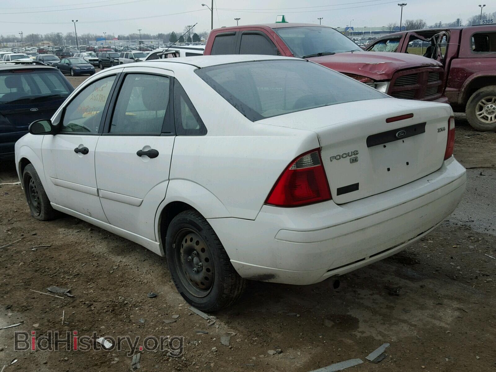 2006 FORD FOCUS - VIN: 1FAFP34N66W115534 - Фото 3