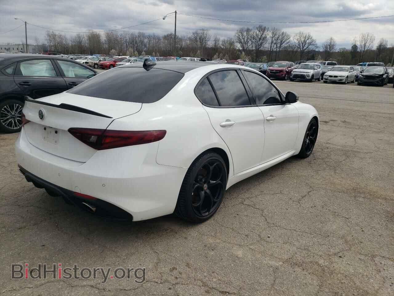 2017 ALFA ROMEO GIULIA - VIN: ZARFAECN1H7549601 - Фото 3