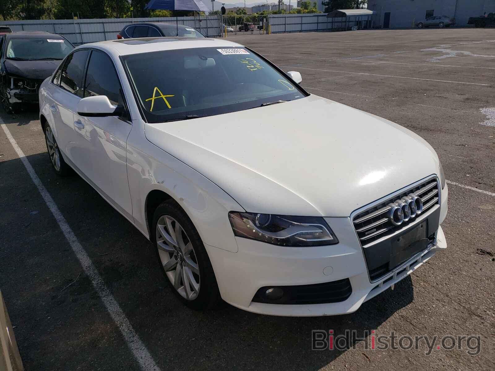 Photo WAUBFAFL3CN015692 - AUDI A4 2012