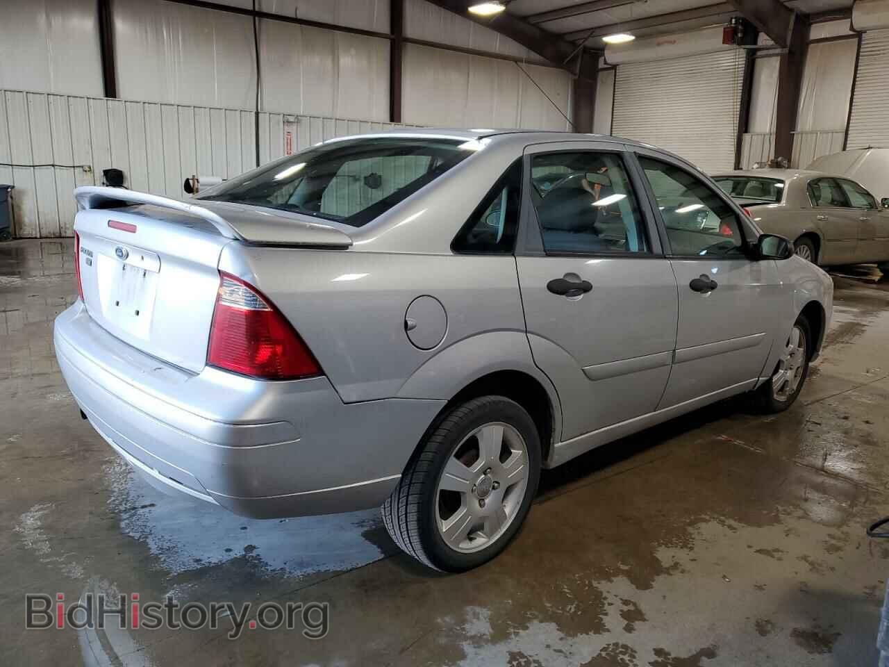 2007 FORD FOCUS - VIN: 1FAFP34N87W304915 - Фото 3