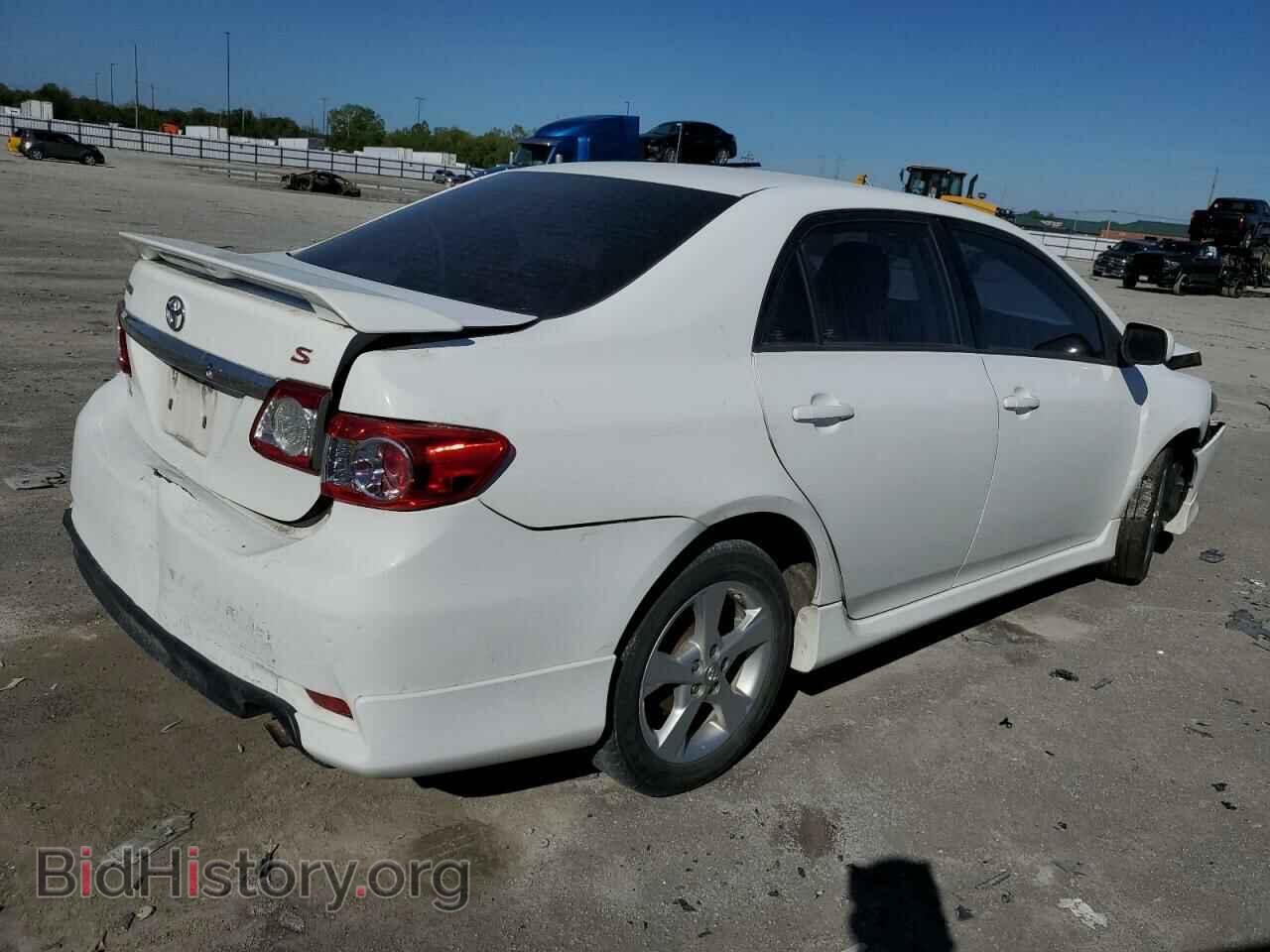 2013 TOYOTA COROLLA - VIN: 2T1BU4EE6DC995033 - Фото 3