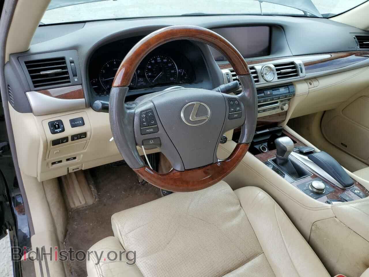 2013 LEXUS LS460 - VIN: JTHBL5EF4D5121910 - Photo 8