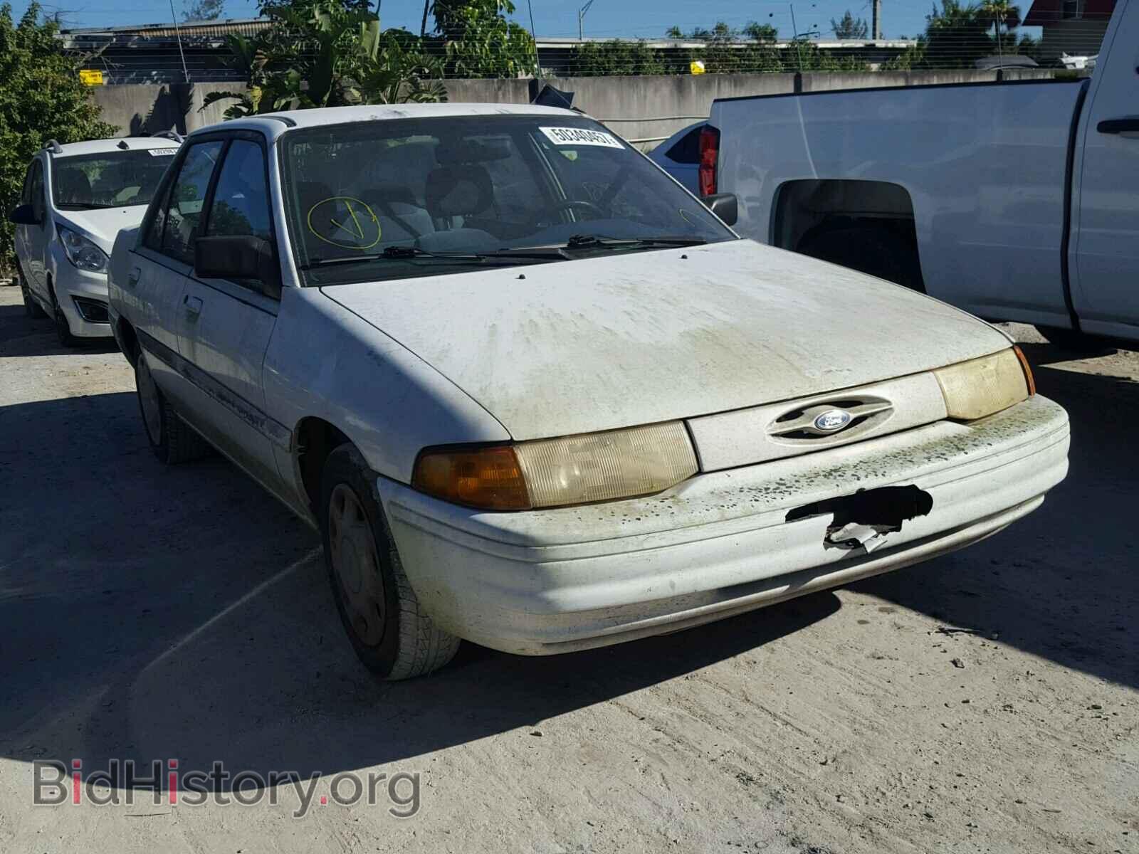 Photo 3FASP13JXSR126793 - FORD ESCORT 1995