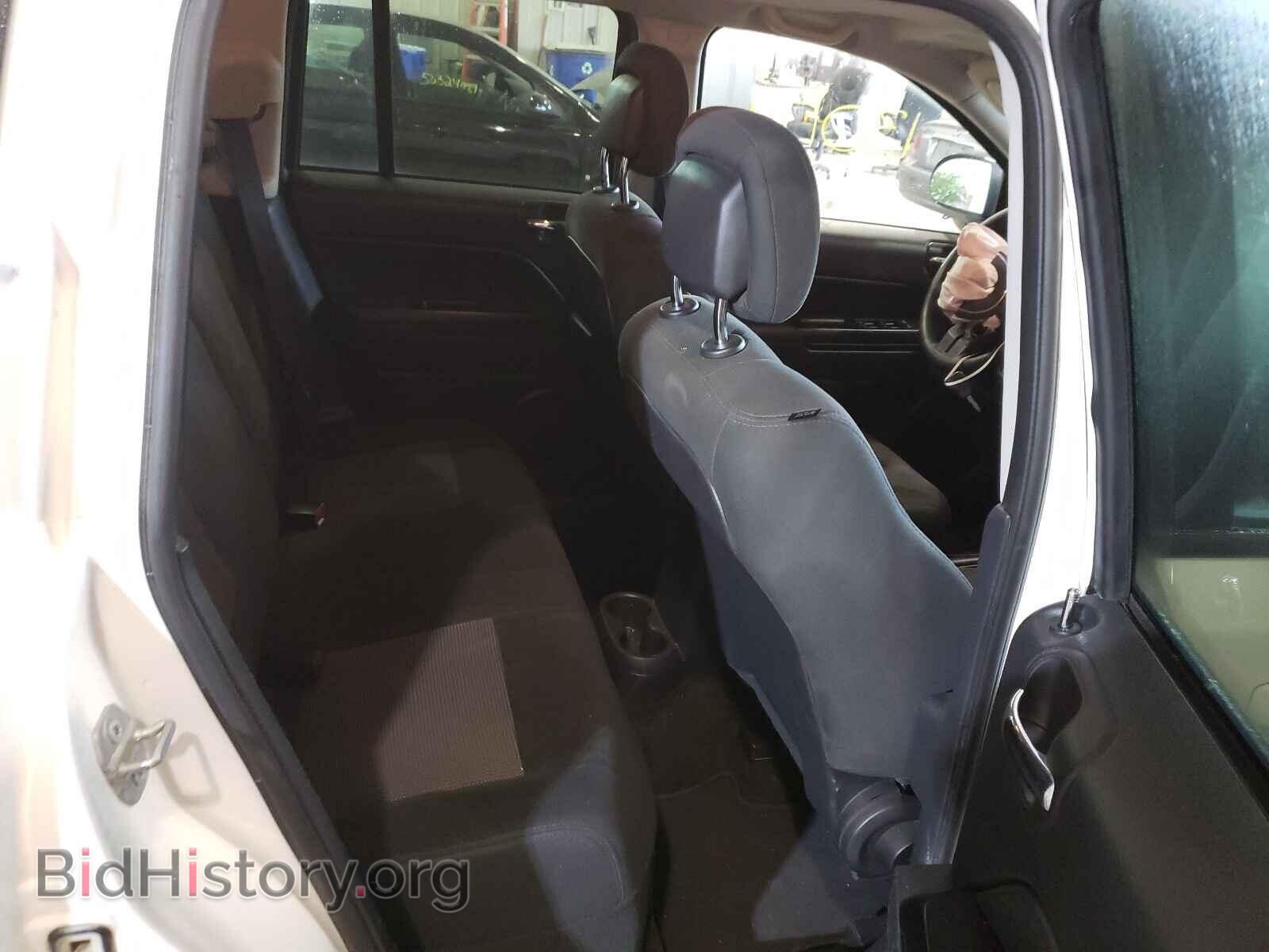 2015 JEEP COMPASS - VIN: 1C4NJDBBXFD395850 - Фото 6