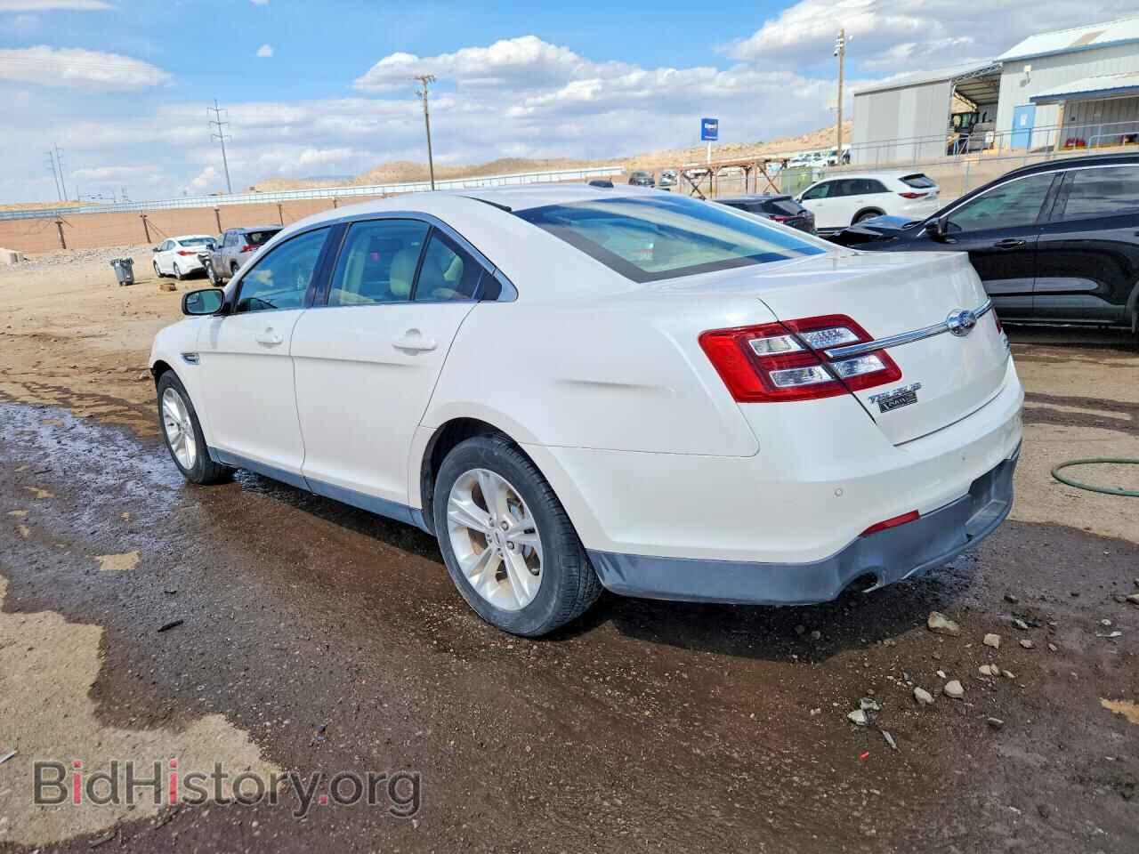 2014 FORD TAURUS - VIN: 1FAHP2E88EG157742 - Фото 2
