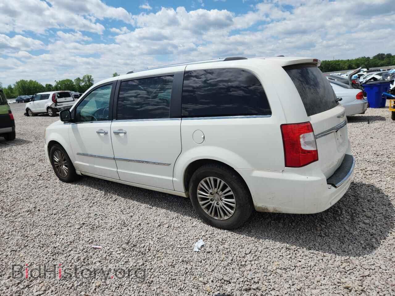 2011 CHRYSLER MINIVAN - VIN: 2A4RR6DG0BR667421 - Photo 2