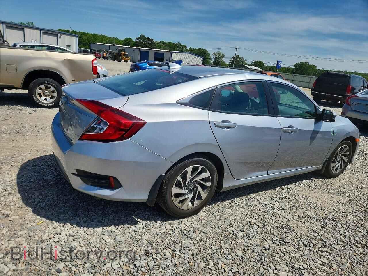 2017 HONDA CIVIC - VIN: 19XFC2F75HE079668 - Фото 3