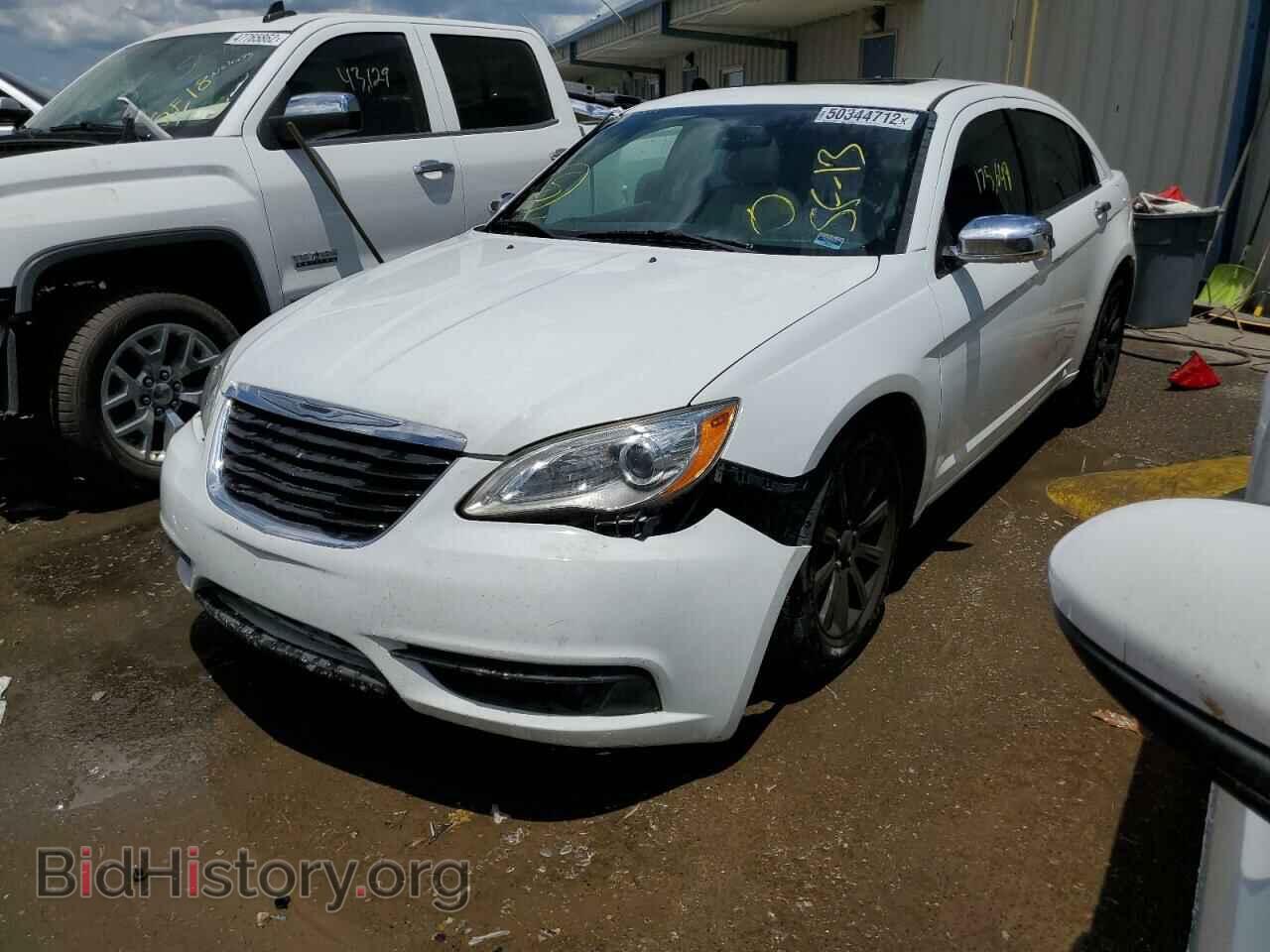 2013 CHRYSLER 200 - VIN: 1C3CCBCG2DN696561 - Photo 2