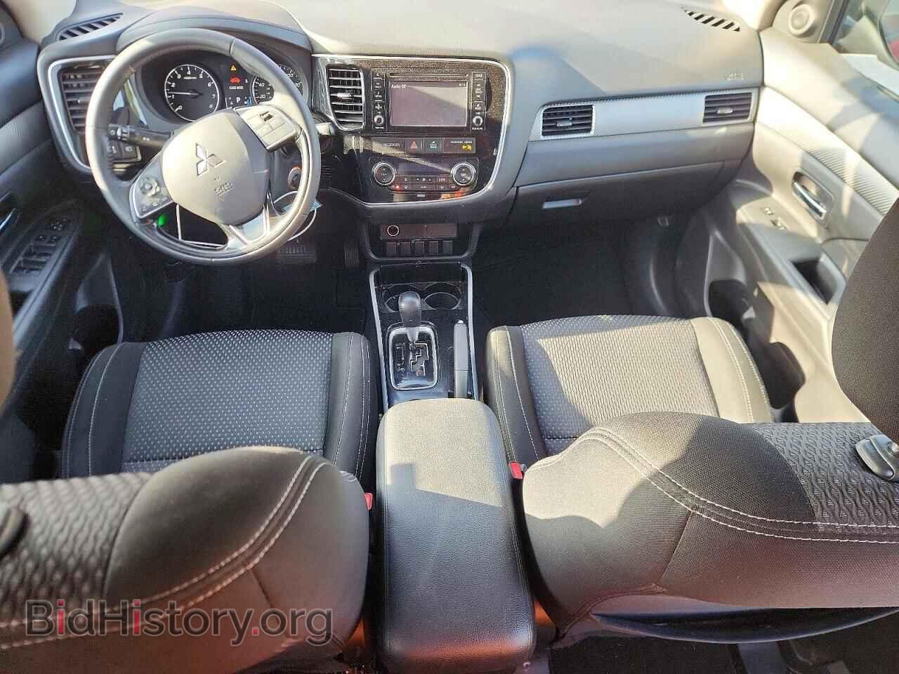 2017 MITSUBISHI OUTLANDER - VIN: JA4AD2A34HZ069921 - Фото 8