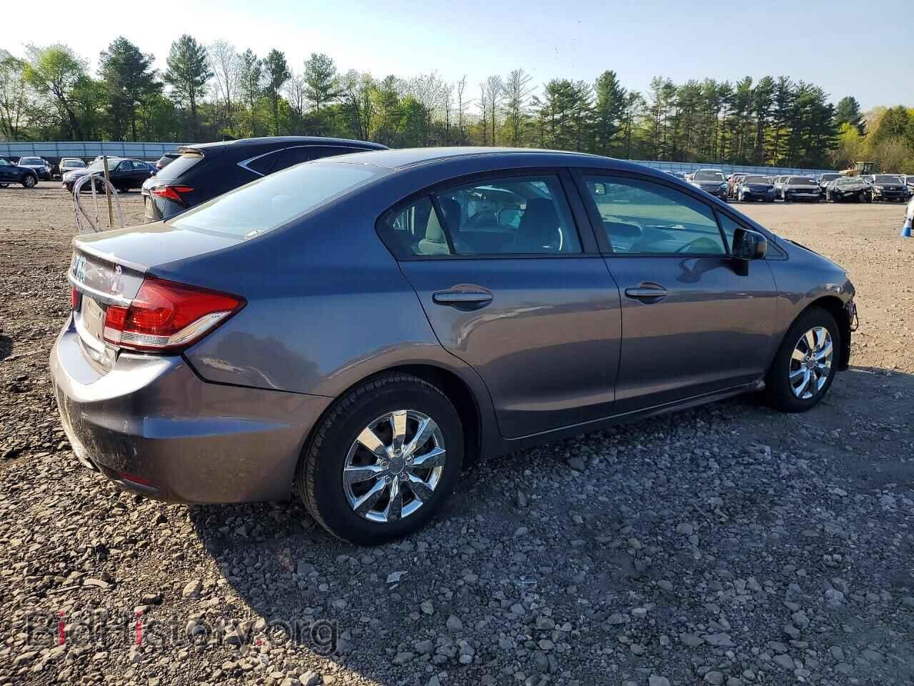 2015 HONDA CIVIC - VIN: 19XFB2F59FE295652 - Фото 3