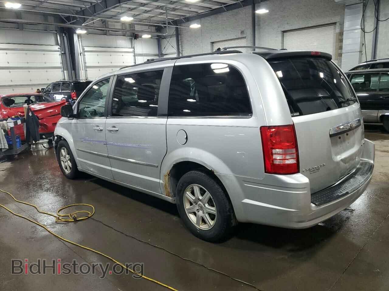2010 CHRYSLER MINIVAN - VIN: 2A4RR5D10AR404950 - Фото 2