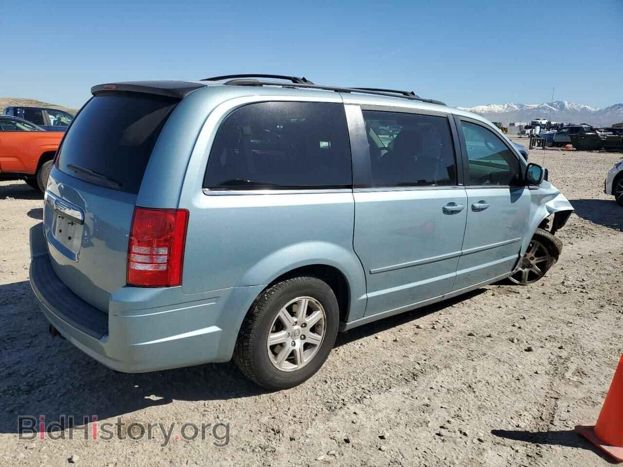 2008 CHRYSLER MINIVAN - VIN: 2A8HR54PX8R611564 - Фото 3